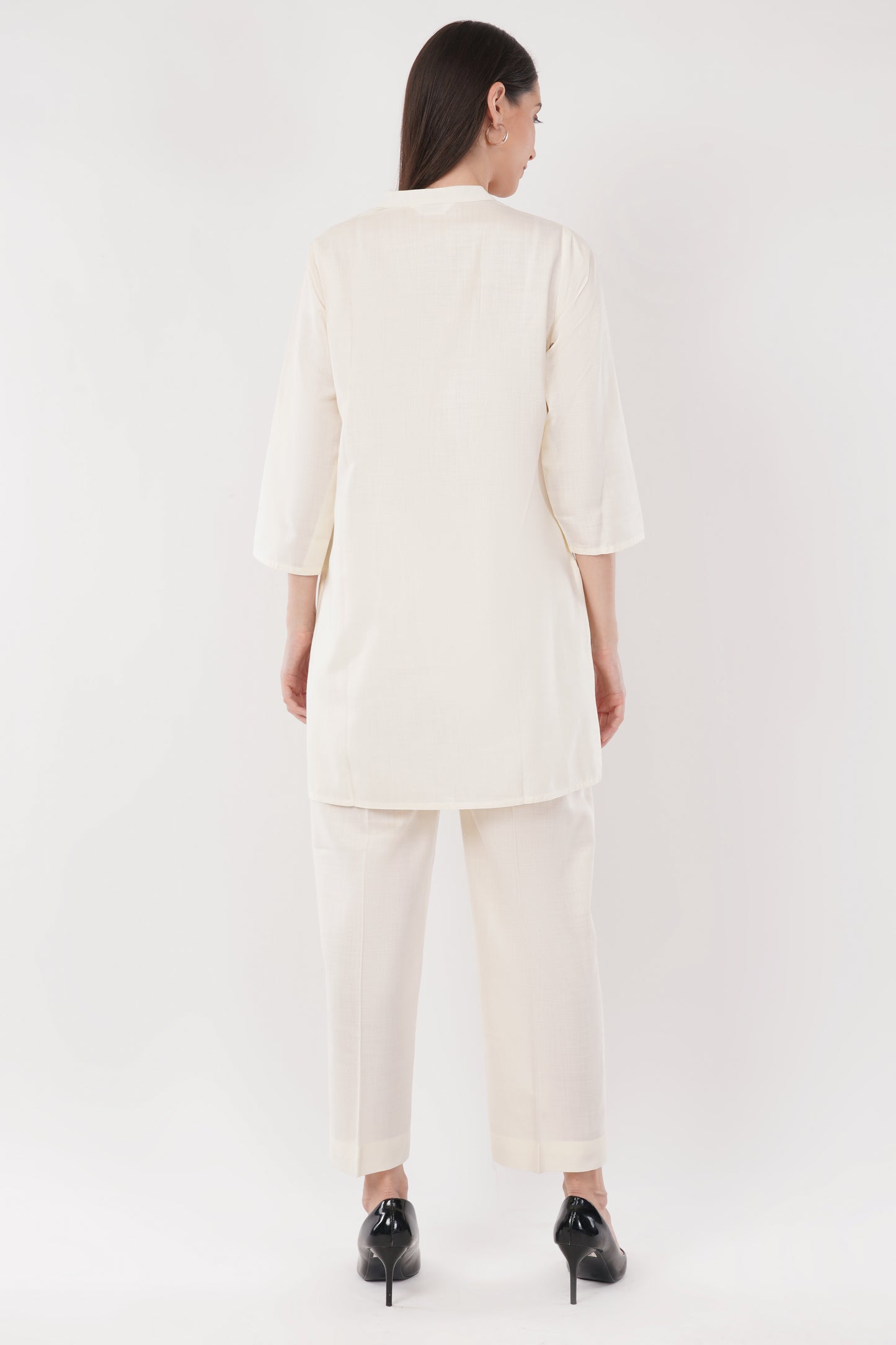 White Mandarin Collar Cotton Kurta Pant Co-Ord Set
