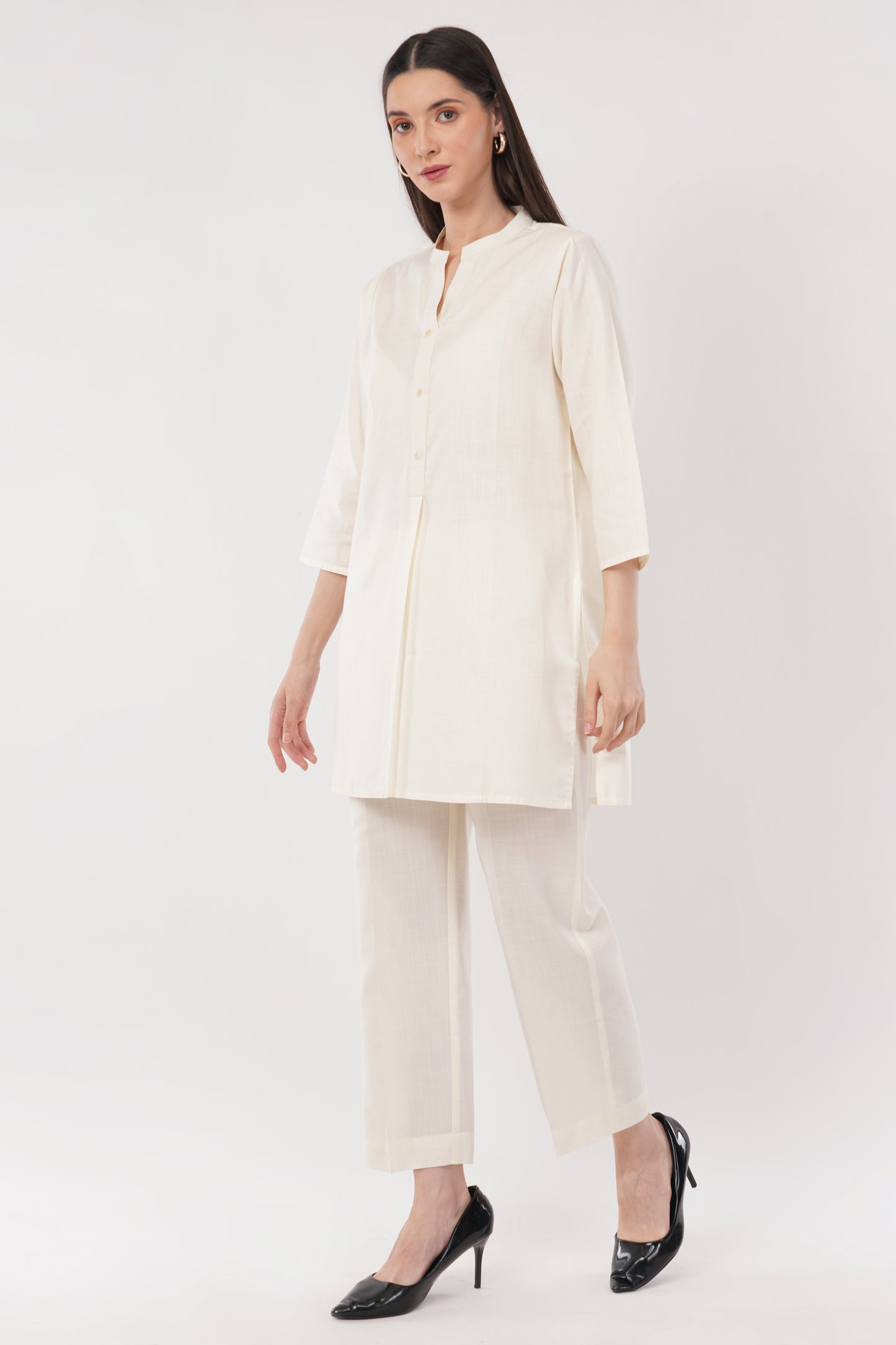 White Mandarin Collar Cotton Kurta Pant Co-Ord Set